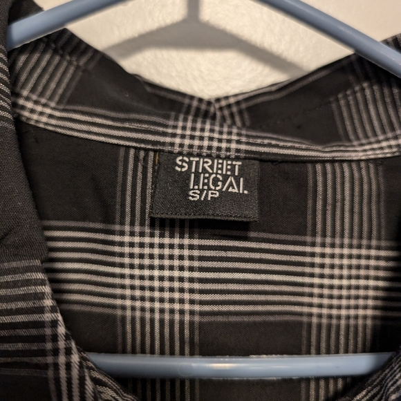 Men Shirts - Picture 3 of 3